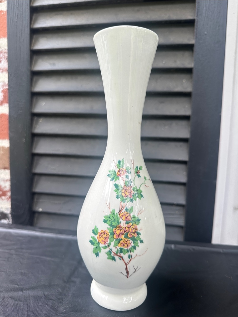 Classic White Ceramic Vase with pretty Floral Design